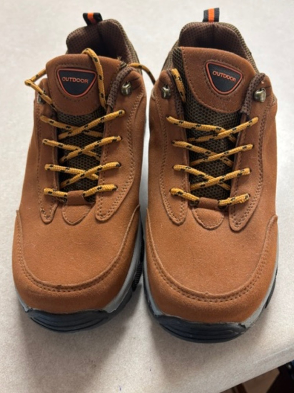 Outdoor walk/Hiking shoes Mens- SZ-44 (10-10.5)